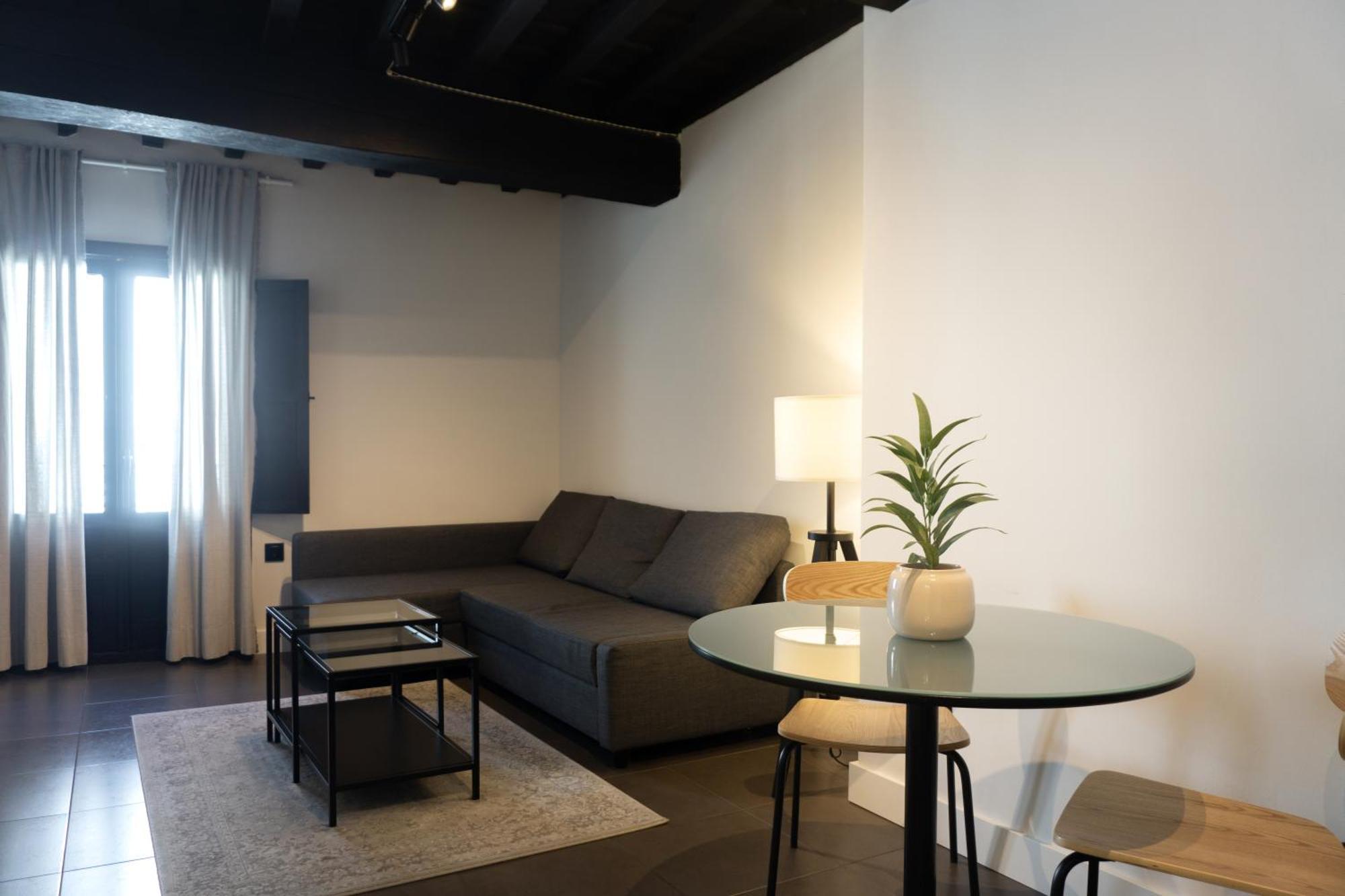 La Antigua Fonda Relator Apartment Hervas Exterior photo